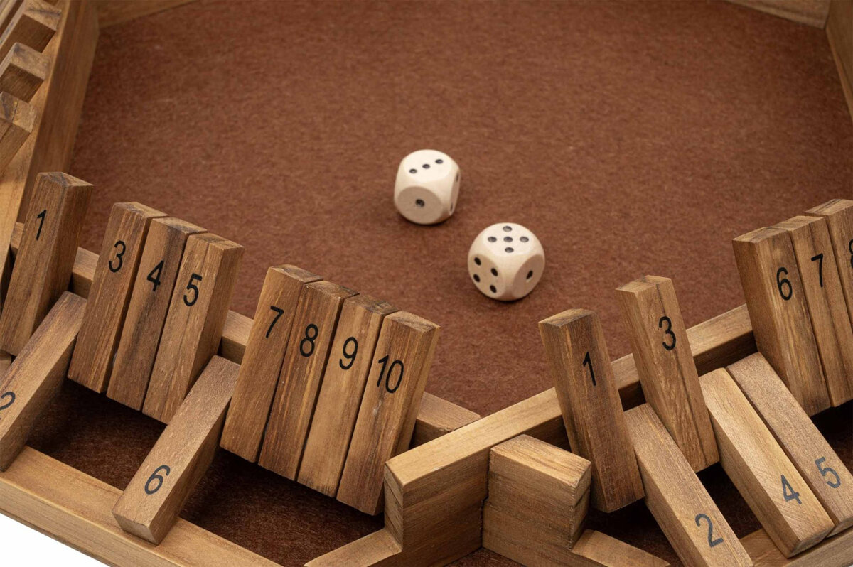 6 Player Shut the Box - 10 numbers - Masters Traditional Games 6 Player Shut the Box - 10 numbers