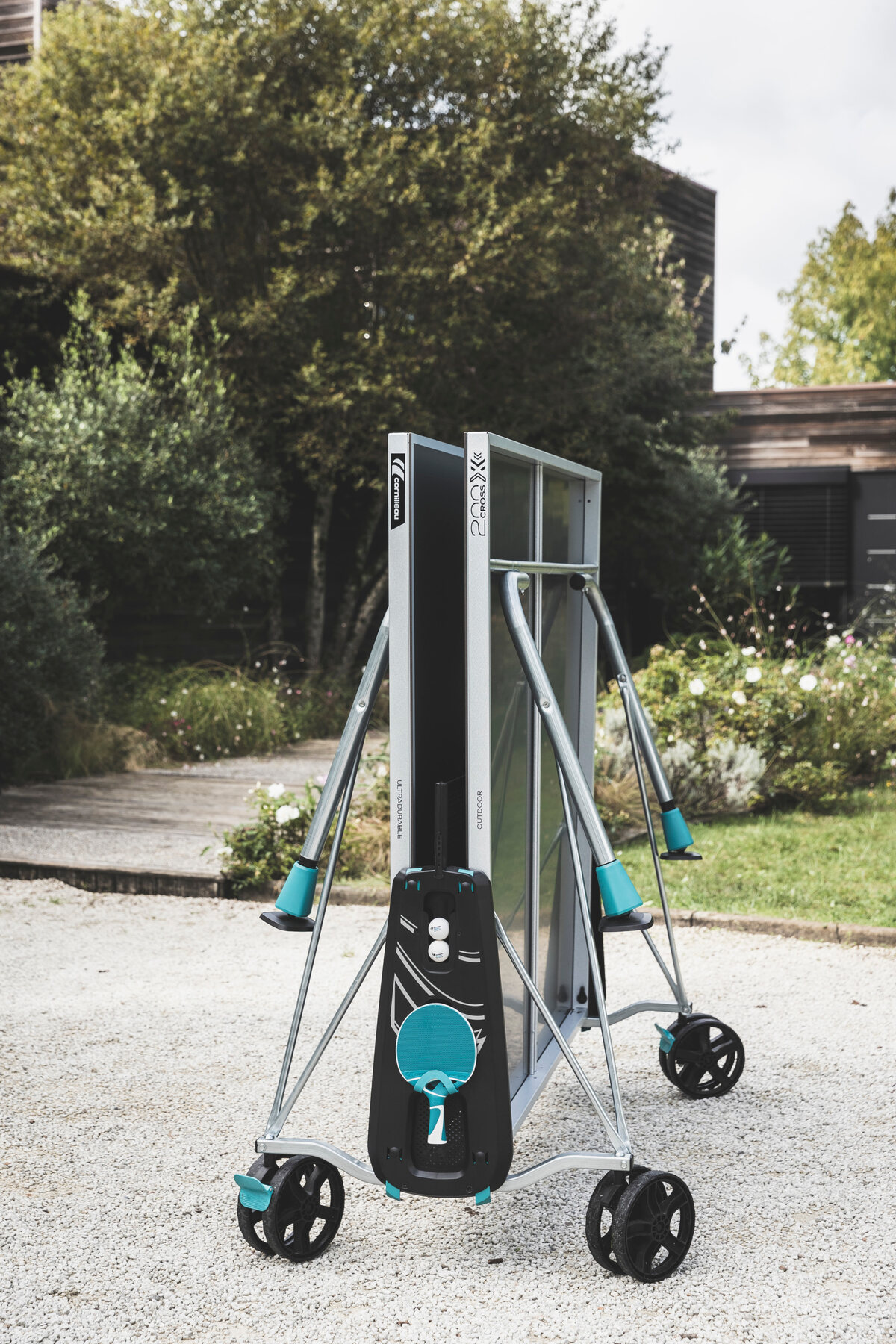 Cornilleau Sport 200X Rollaway Outdoor Table Tennis Table - Masters Traditional Games shop Cornilleau Sport 200X Rollaway Outdoor Table Tennis Table