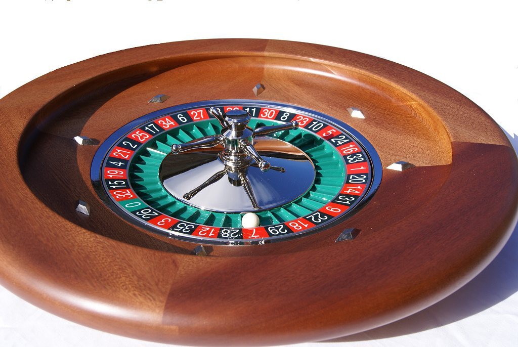 Dal Negro Montecarlo 50cm Mahogany Roulette Wheel - Masters Traditional Games shop Dal Negro Montecarlo 50cm Mahogany Roulette Wheel