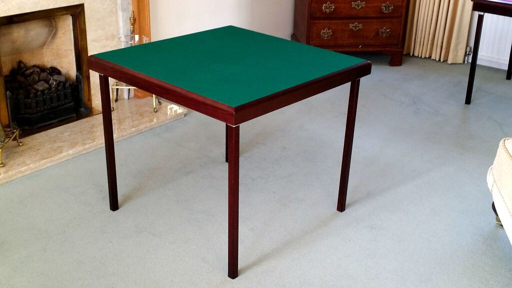 Masters Cerberus Bridge Table - Mahogany Finish with Green Baize - Masters Traditional Games Masters Cerberus Bridge Table - Mahogany Finish with Green Baize