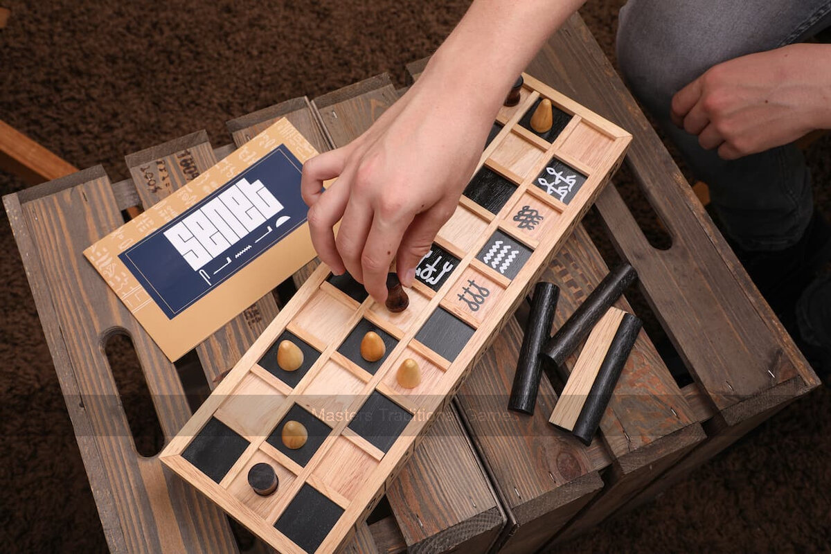 Rombol Senet - Masters Traditional Games shop Rombol Senet