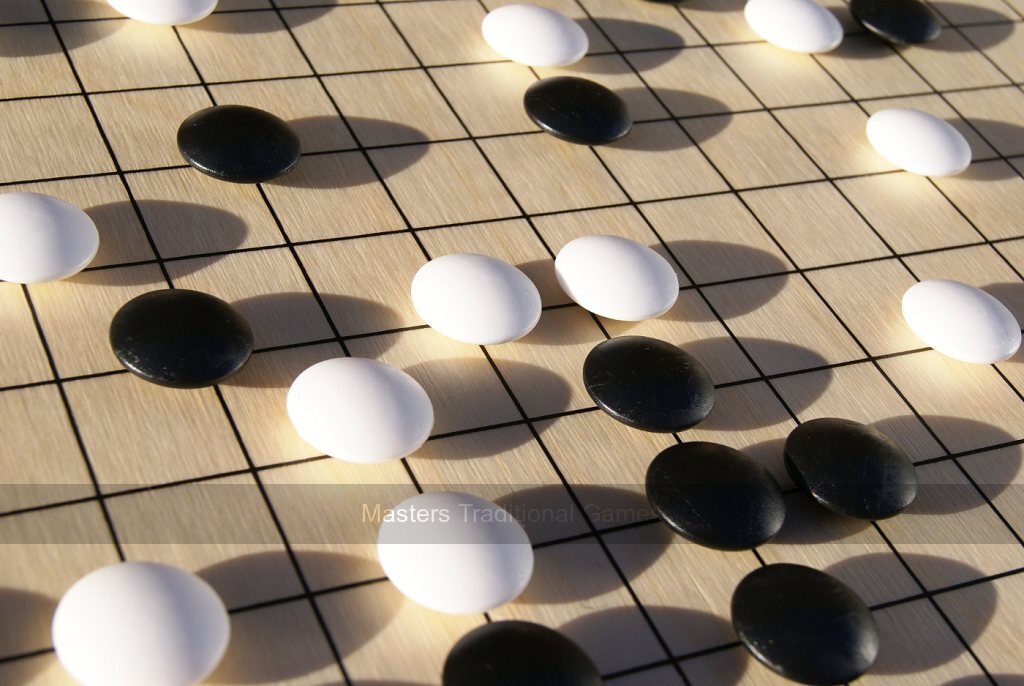 Go Masters - Starter Go Set - Wooden Board (19x19 & 13x13) - Masters Traditional Games Go Masters - Starter Go Set - Wooden Board (19x19 & 13x13)