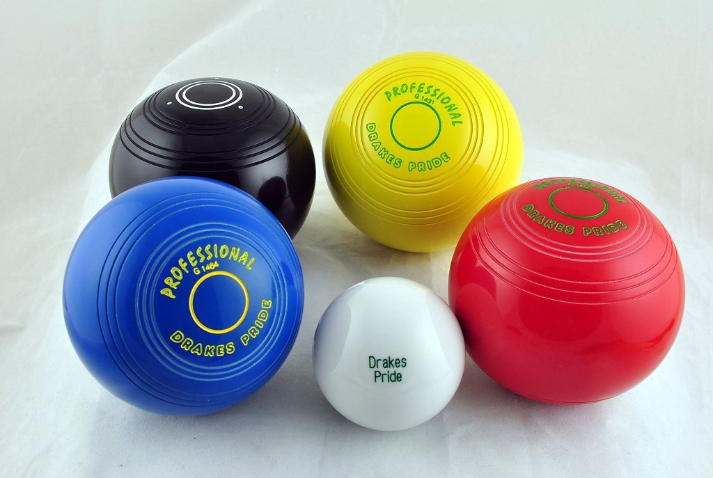 Drakes Pride Professional Junior Bowls (set of 4) - Black - Masters Traditional Games shop Drakes Pride Professional Junior Bowls (set of 4) - Black