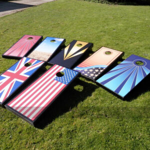 Cornhole - Half Deluxe Set (1 board, 8 bags)