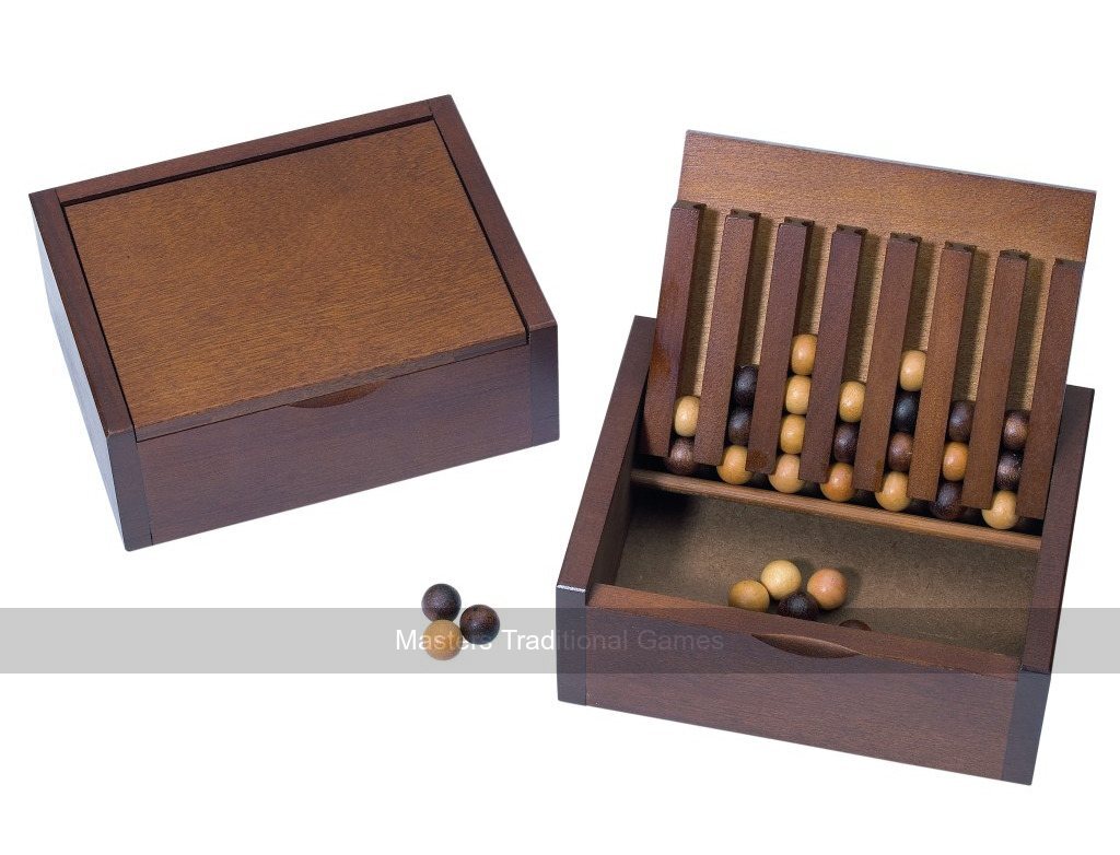 Travel Captain's Mistress (4-in-a-Row) Connect Game - Masters Traditional Games Travel Captain's Mistress (4-in-a-Row) Connect Game