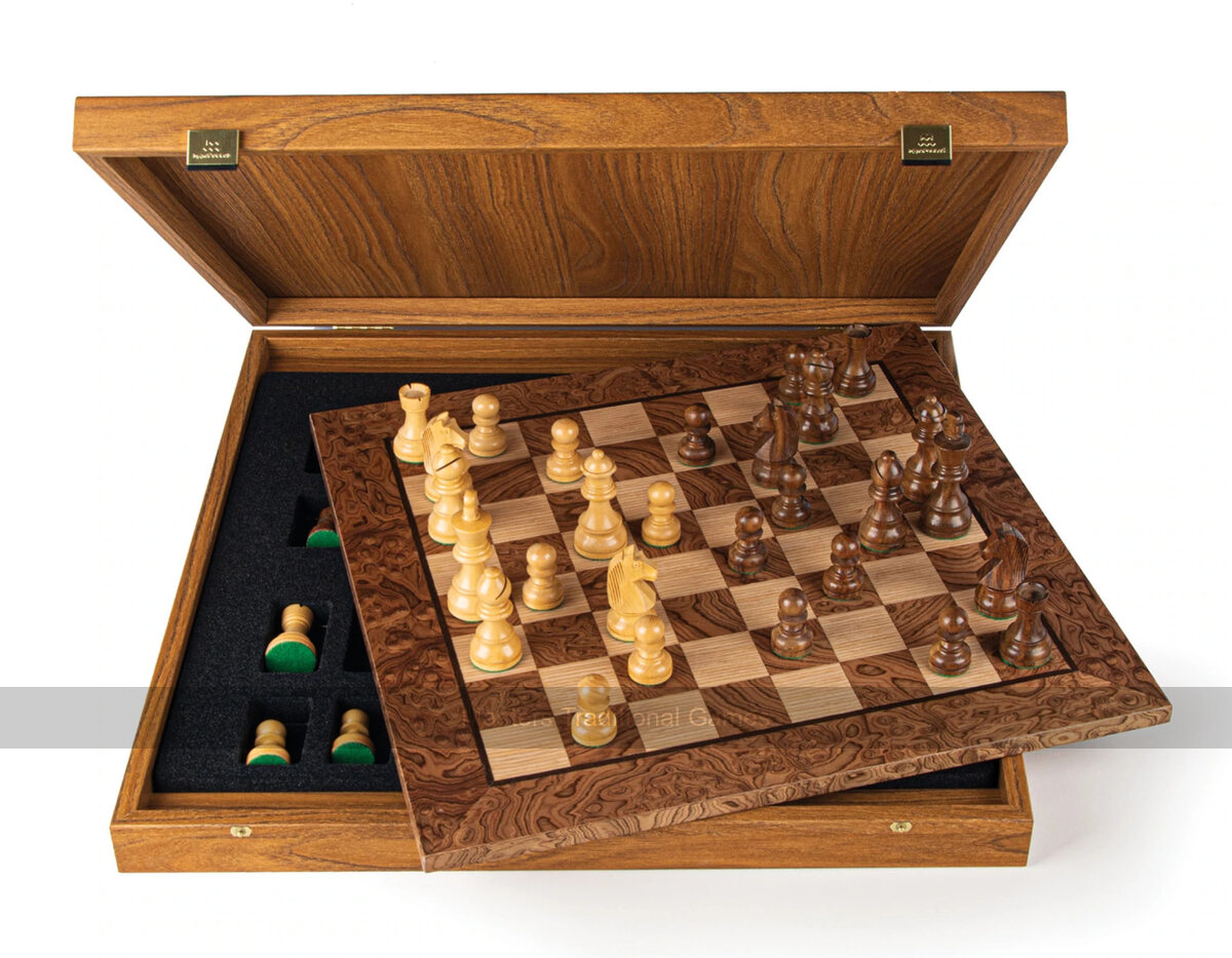 Manopoulos Walnut Burl Chess Set with Staunton Chessmen - Masters Traditional Games Manopoulos Walnut Burl Chess Set with Staunton Chessmen