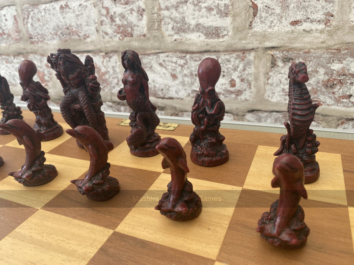 Sea Life Berkeley Chess Set with 3.75 inch King - Masters Traditional Games Sea Life Berkeley Chess Set with 3.75 inch King
