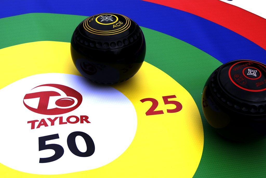 Target Bowls Mat by Taylor Bowls - Masters Traditional Games Target Bowls Mat by Taylor Bowls