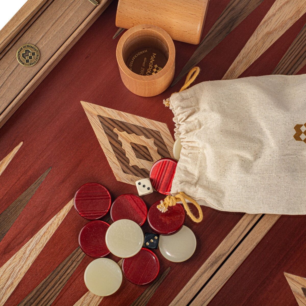 Manopoulos Premium Walnut with Red Oak 19-inch Wooden Backgammon Set - Masters Traditional Games Manopoulos Premium Walnut with Red Oak 19-inch Wooden Backgammon Set