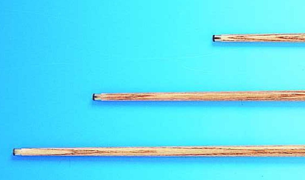 Merit Cue for Snooker and Billiards (10mm tip, 4 different lengths) - Masters Traditional Games shop Merit Cue for Snooker and Billiards (10mm tip, 4 different lengths)