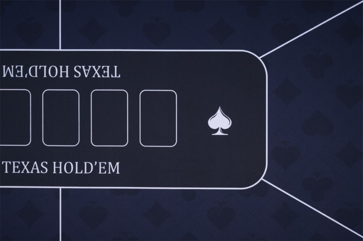 Engelhart Poker Mat - Range of colour and sizes - Masters Traditional Games Engelhart Poker Mat - Range of colour and sizes