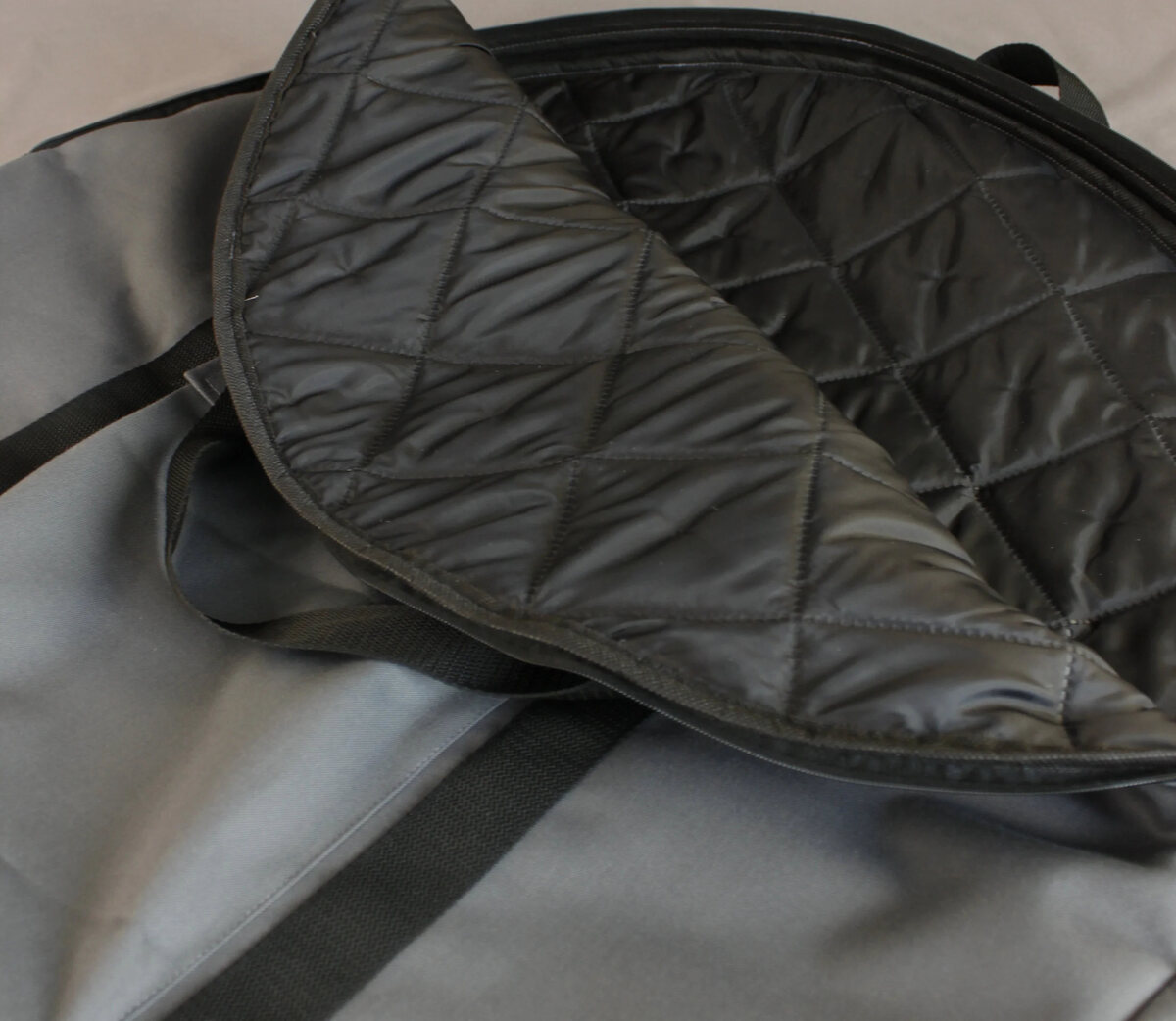 Padded Carry Bag for Round Crokinole and Woodestic Carrooka Boards - Masters Traditional Games Padded Carry Bag for Round Crokinole and Woodestic Carrooka Boards