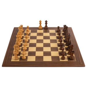 Ferrer - Barcelona Walnut Chess Set - 50cm