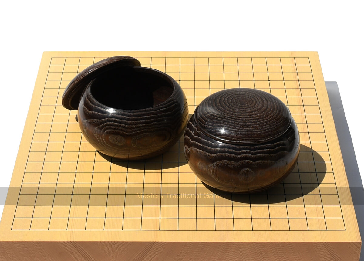 Kuri (Chestnut) Go Bowls For Size 30-35 Stones (8mm-9.8mm) - Masters Traditional Games Kuri (Chestnut) Go Bowls For Size 30-35 Stones (8mm-9.8mm)
