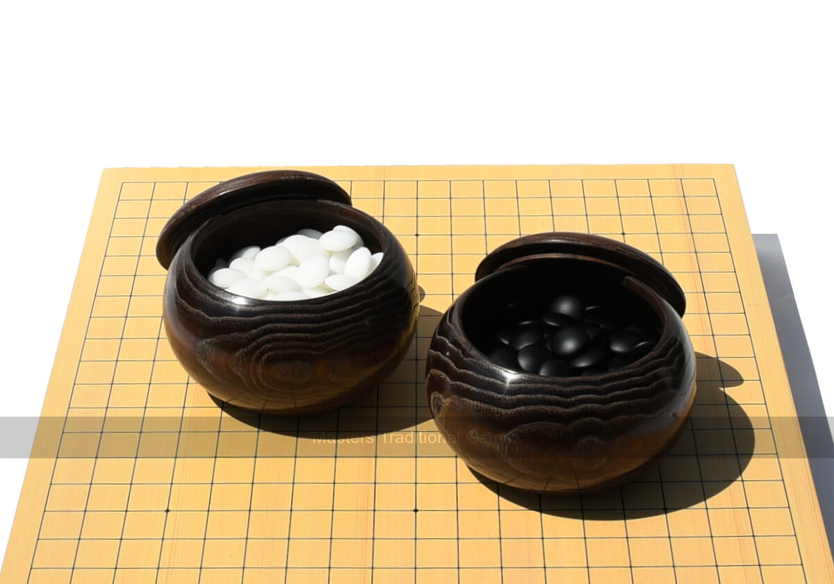 Kuri (Chestnut) Go Bowls For Size 30-35 Stones (8mm-9.8mm) - Masters Traditional Games Kuri (Chestnut) Go Bowls For Size 30-35 Stones (8mm-9.8mm)