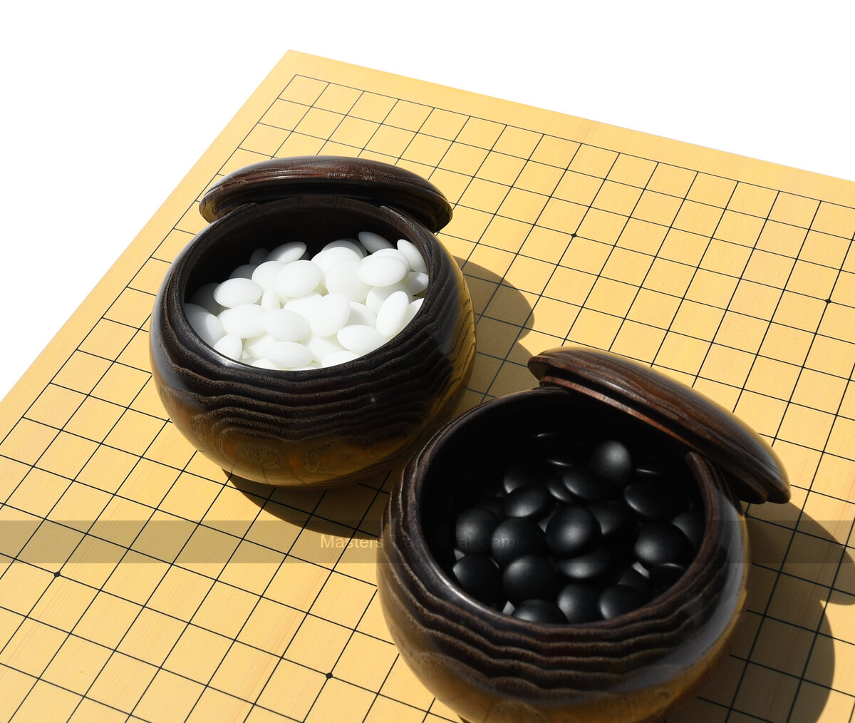 Kuri (Chestnut) Go Bowls For Size 30-35 Stones (8mm-9.8mm) - Masters Traditional Games Kuri (Chestnut) Go Bowls For Size 30-35 Stones (8mm-9.8mm)
