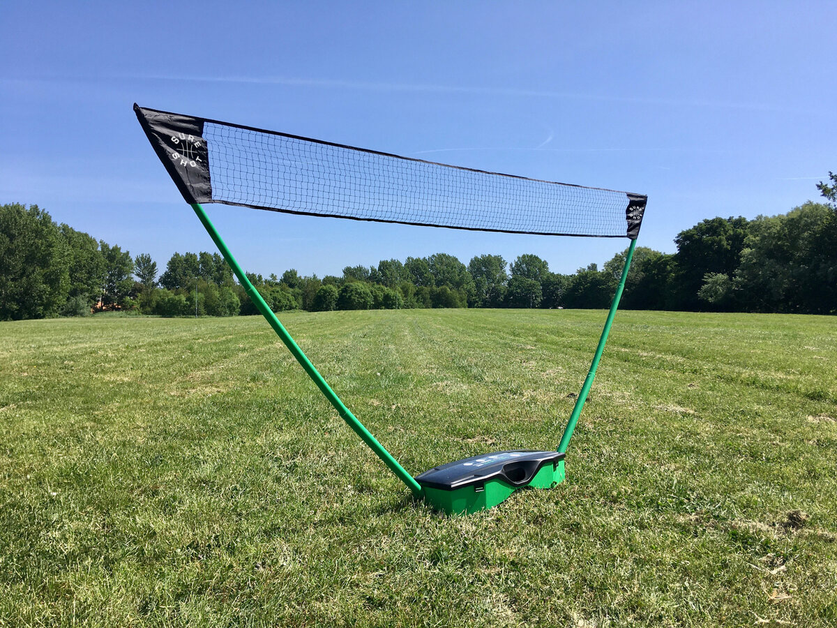 Sure Shot Quick Fit Badminton Set with Outdoor Shuttles - Choice of racket and net size - Masters Traditional Games Sure Shot Quick Fit Badminton Set with Outdoor Shuttles - Choice of racket and net size
