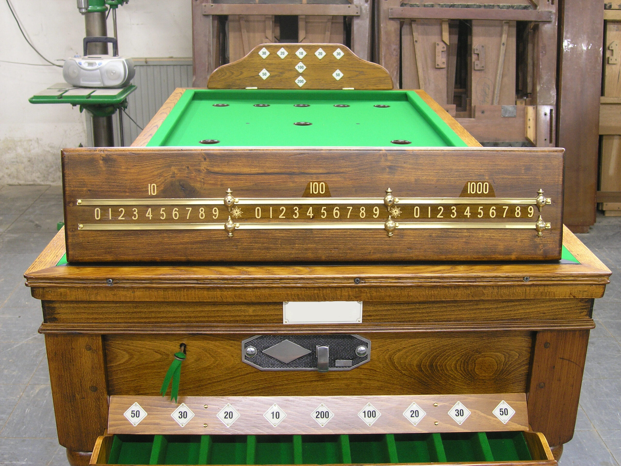 Refurbished Jelks Bar Billiards Table with Green Baize
